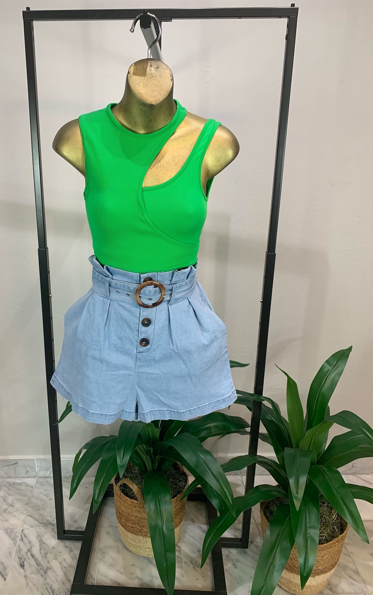 GREEN CROP TOP