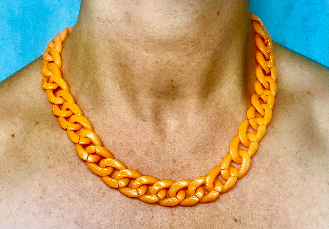 CHAIN NECKLACE