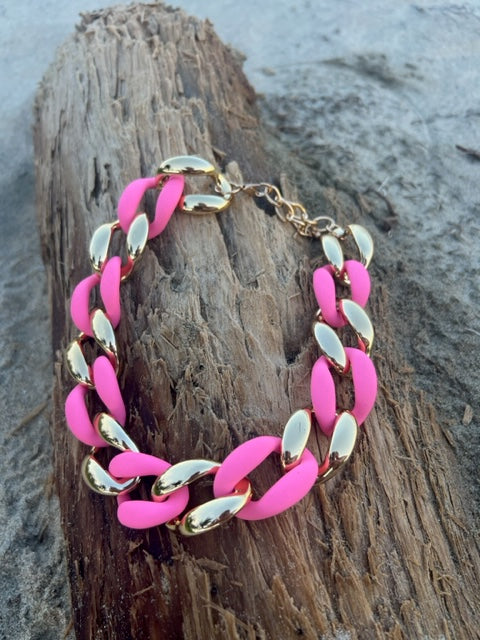 CHAIN NECKLACE GOLD AND PINK