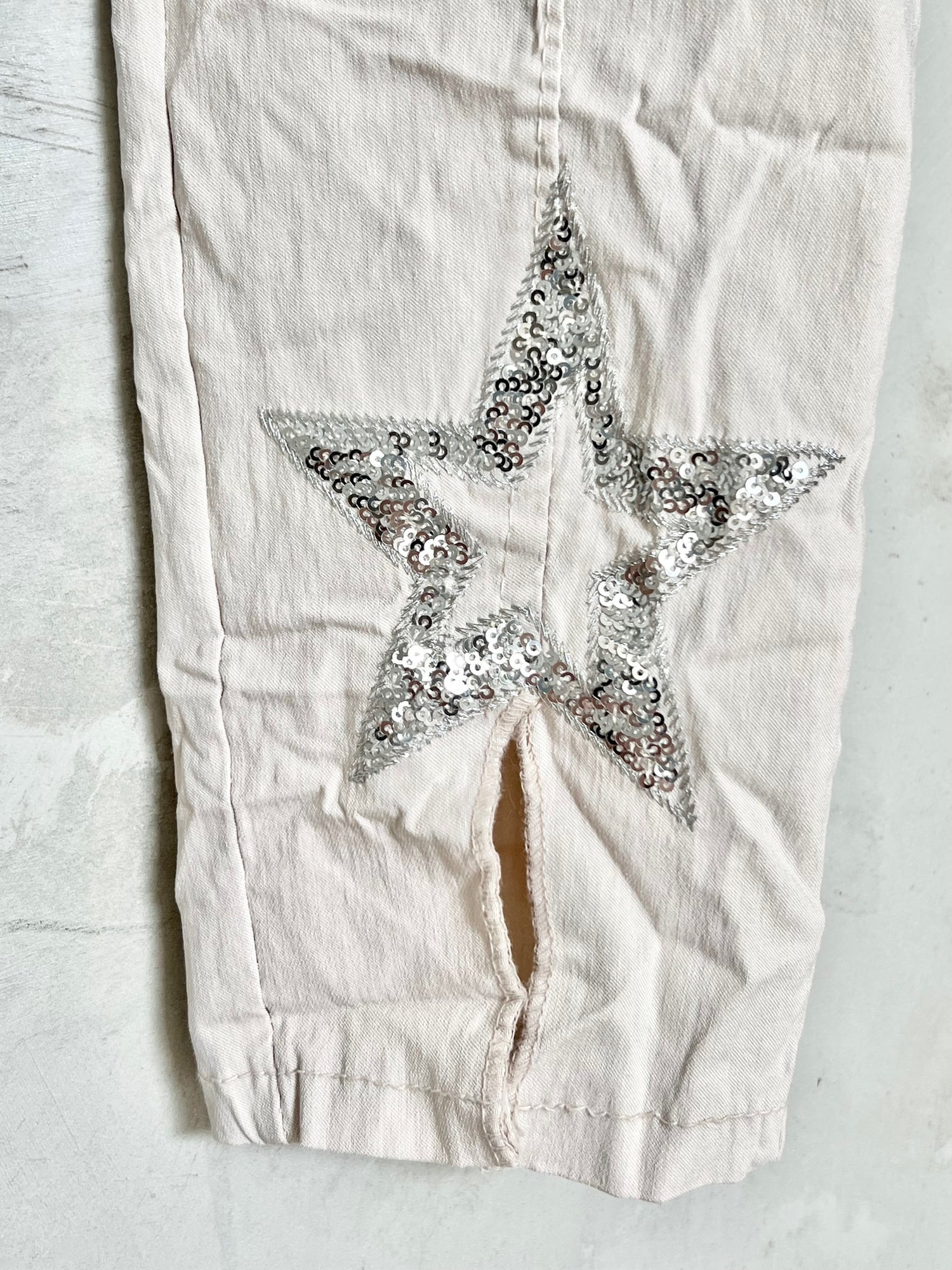 BEIGE JOGGERS WITH SEQUINS STARS